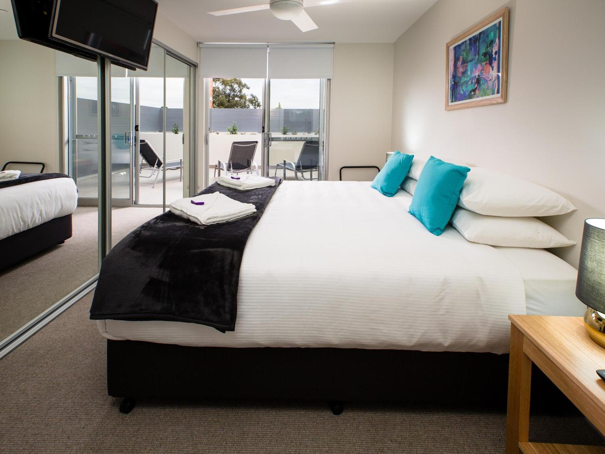 Hamilton Executive Apartments Newcastle Exterior photo